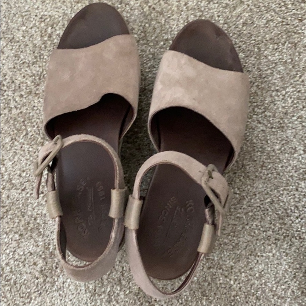 Kork-Ease Wedges - Picture 2 of 4